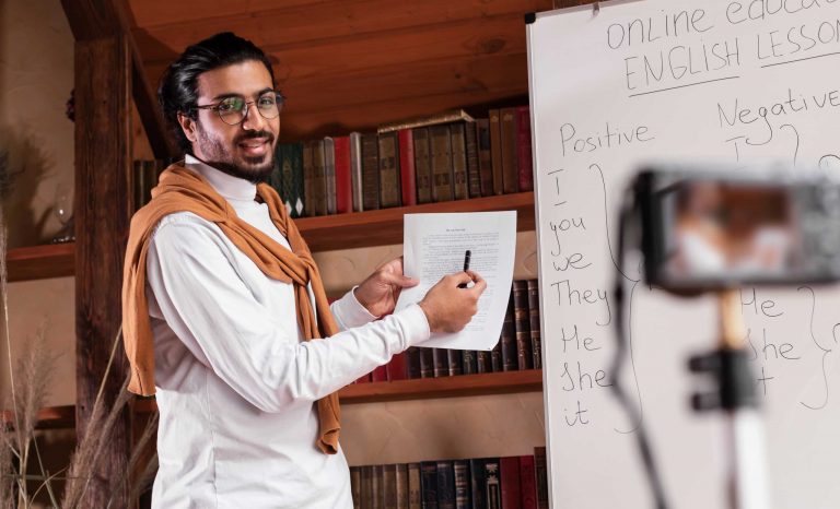 The Evolution of Arabic Calligraphy: From Sacred Scrolls to Contemporary Art